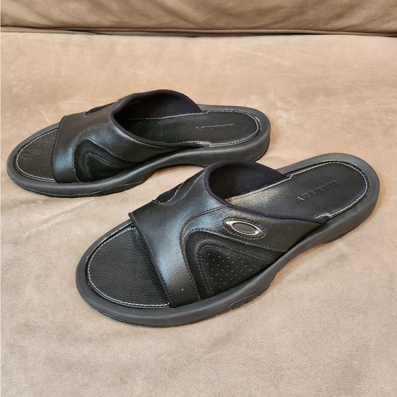Oakley Men\'s Black leather Slide Sandals main image 5